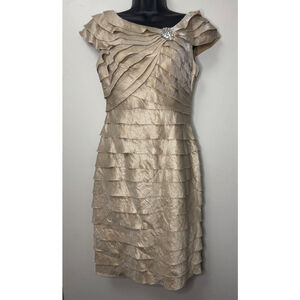 Women's London Times Dress Size 6 Gold